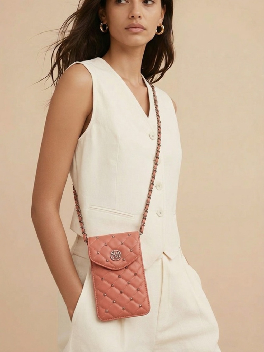 NWT -Studio Barkley Mischa Vegan Leather Phone Case Diamond Quilting Pink